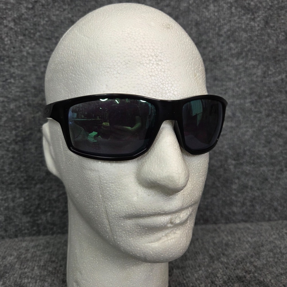 Oakley Gibston OO9449-1560 Men's Sunglasses Matte Black LENSES NEED REPLACING